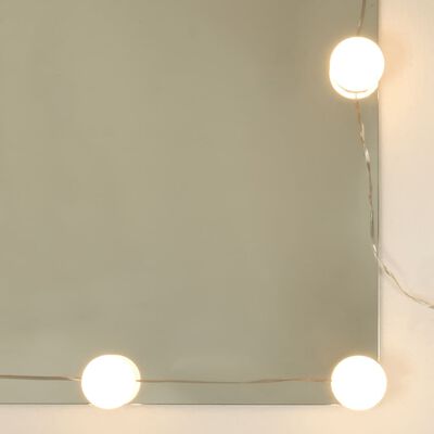 vidaXL Kupaonski ormarić s LED ogledalom boja betona 60 x 31,5 x 62 cm